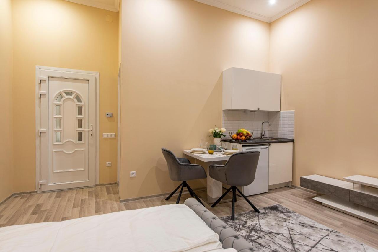 City Centre Deluxe Apartments Budapesta Exterior foto