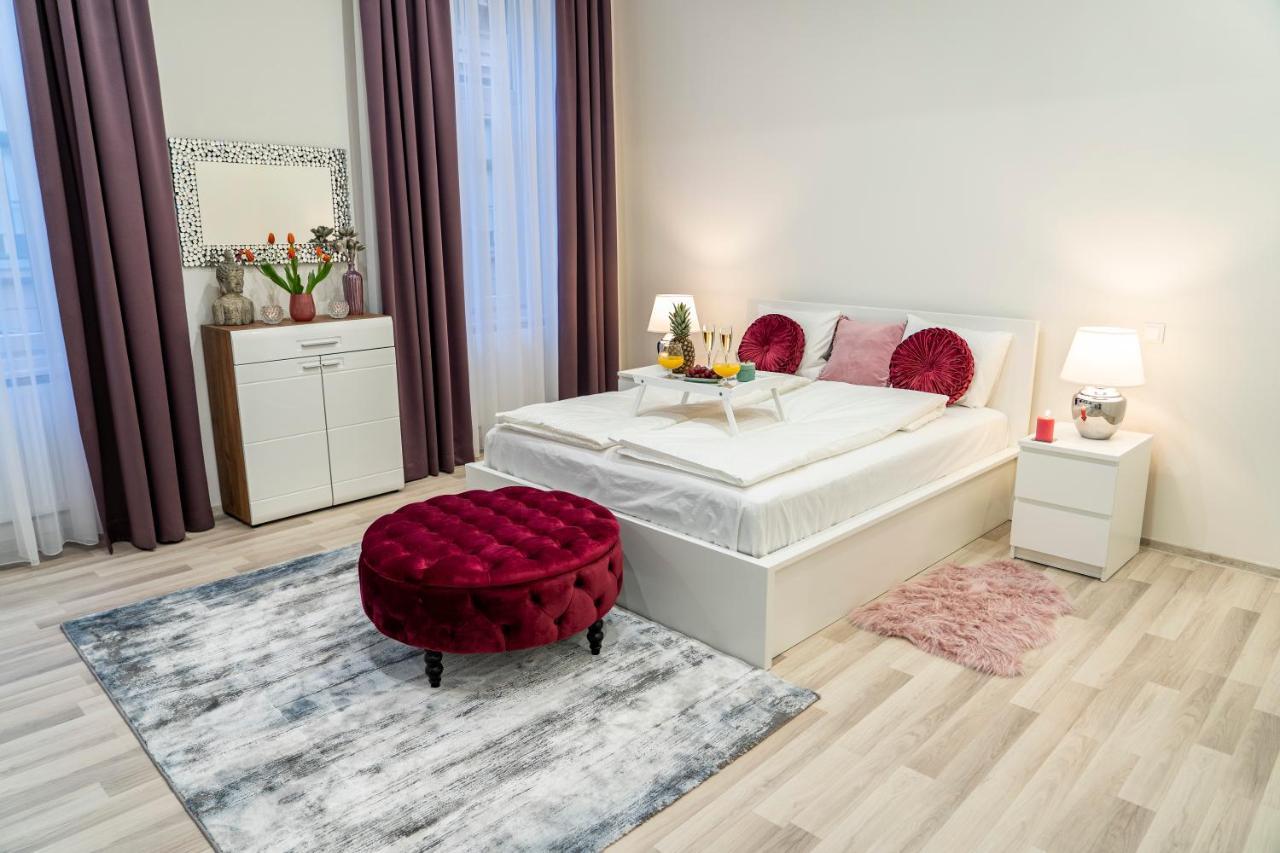 City Centre Deluxe Apartments Budapesta Exterior foto